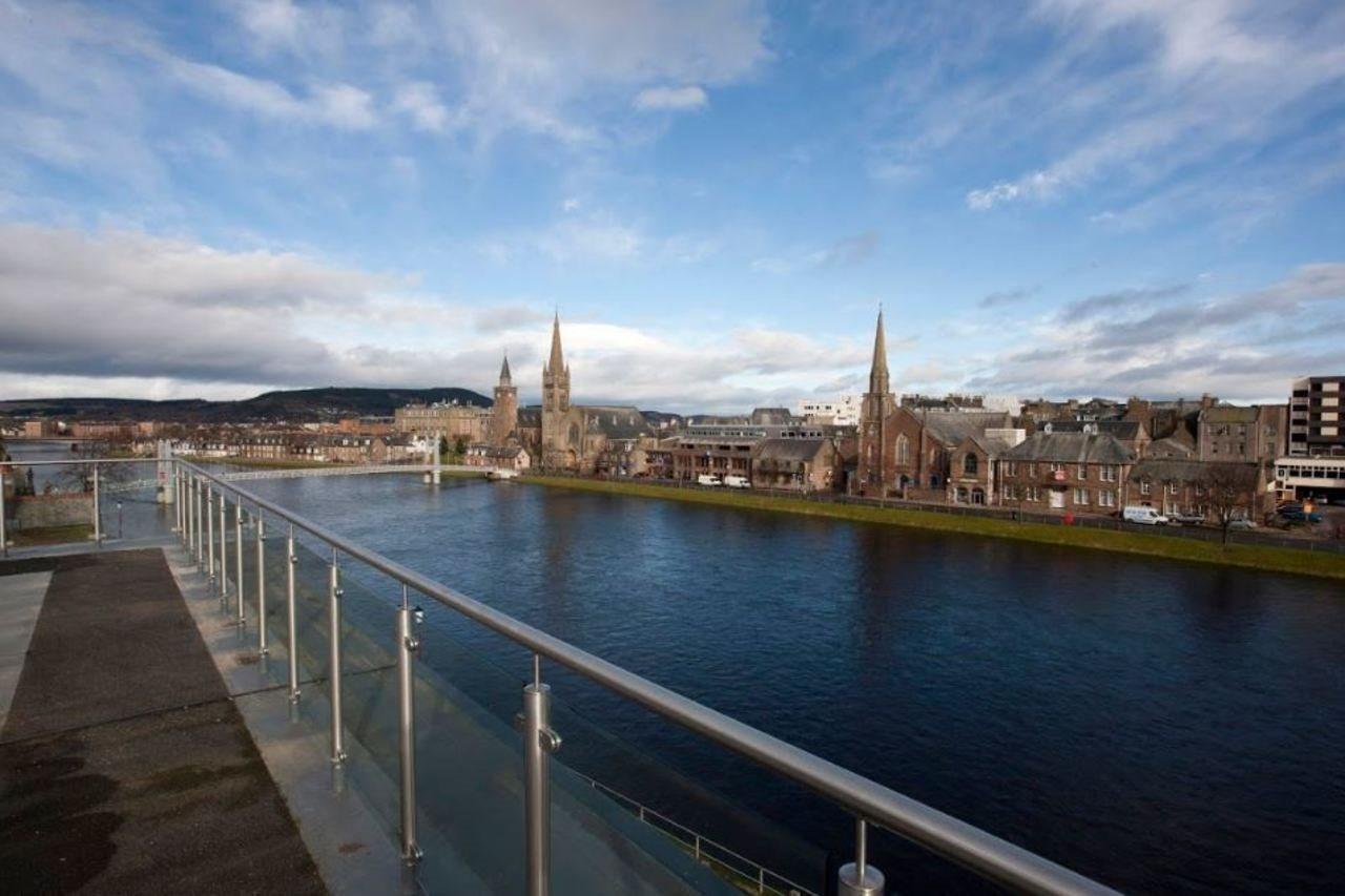 Premier Inn Inverness Centre - River Ness Exterior photo