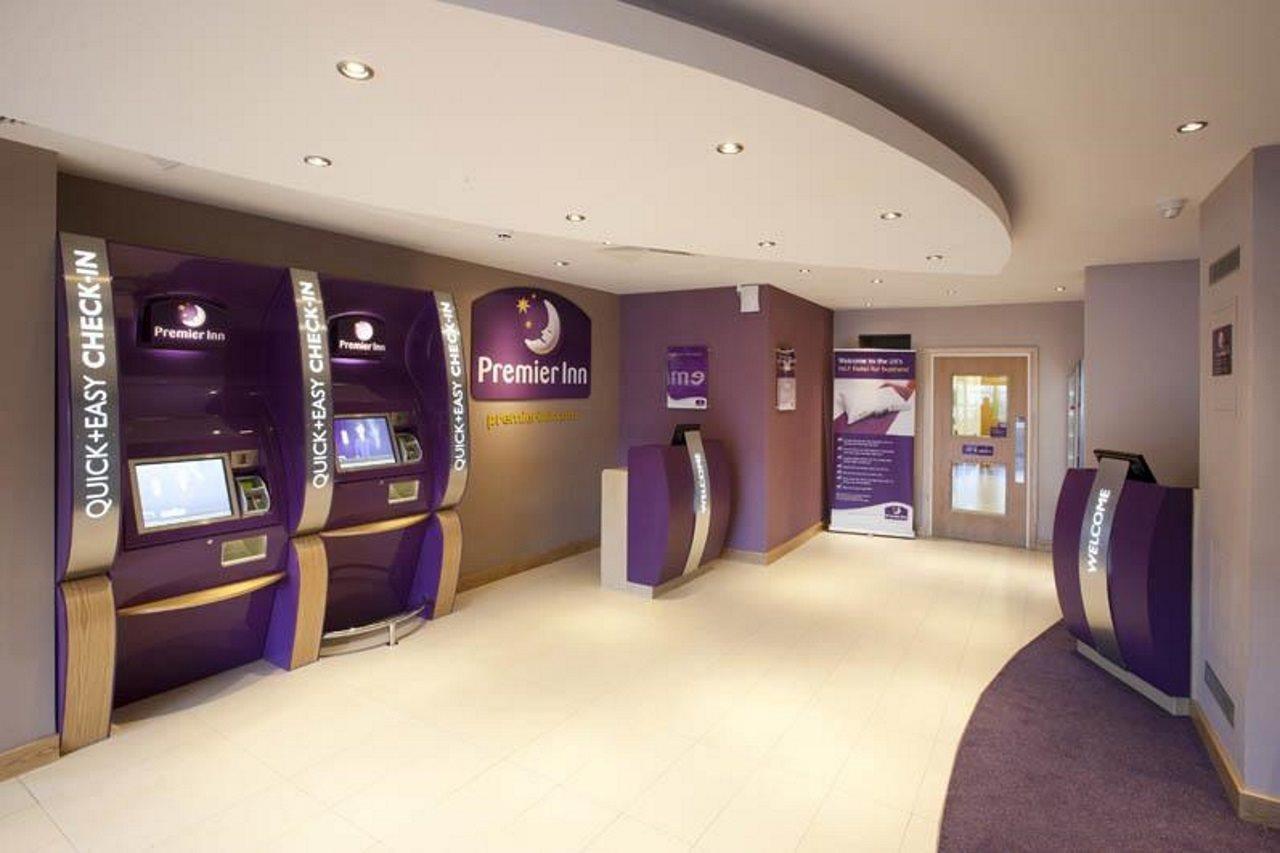Premier Inn Inverness Centre - River Ness Exterior photo