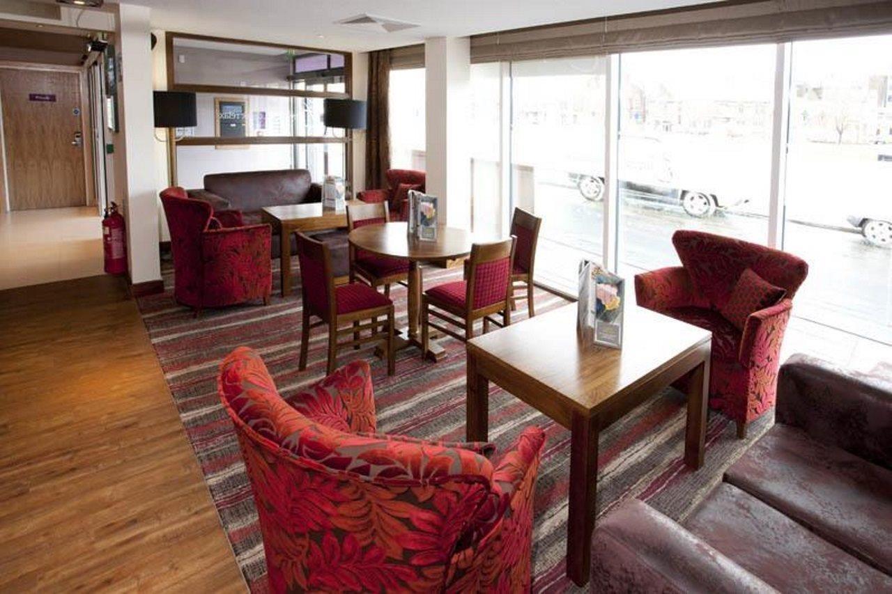 Premier Inn Inverness Centre - River Ness Exterior photo