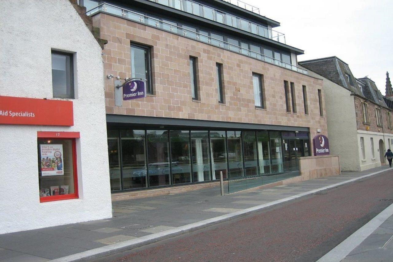 Premier Inn Inverness Centre - River Ness Exterior photo
